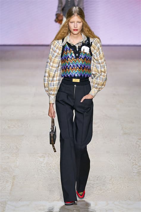 louis vuitton clothing